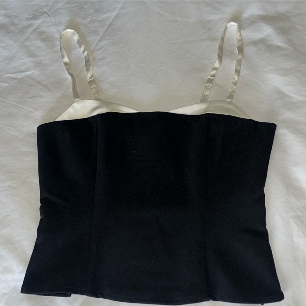 Structured Top - Picture 2 of 7
